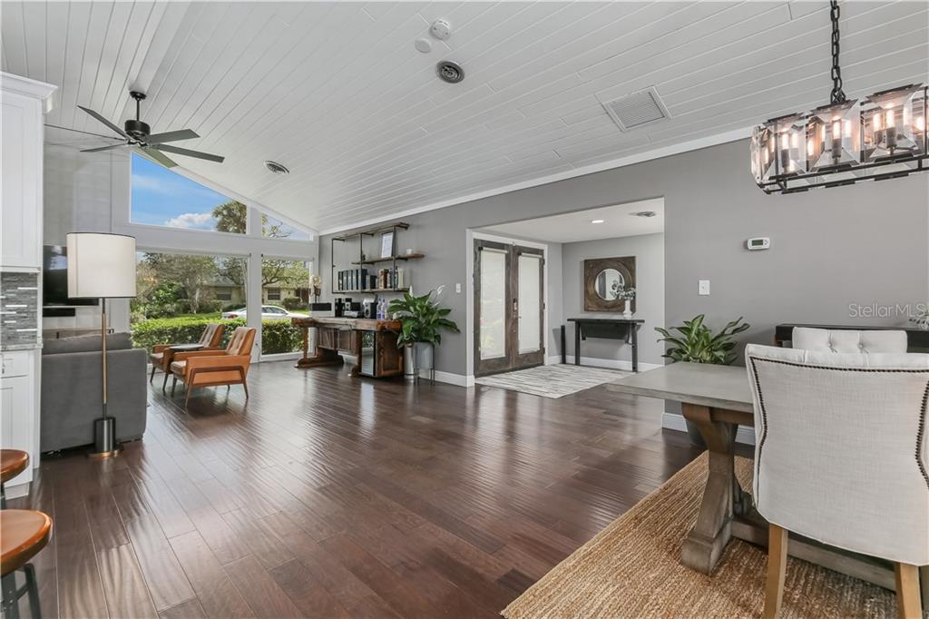 135 Spring Isle Trail Altamonte Springs, FL 32714 - Photo 14 of 35 Gallery Image 14