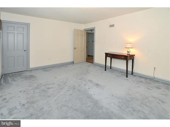 342 Holmecrest Road Jenkintown, PA 19046 - Photo 14 of 23 Bedroom 2