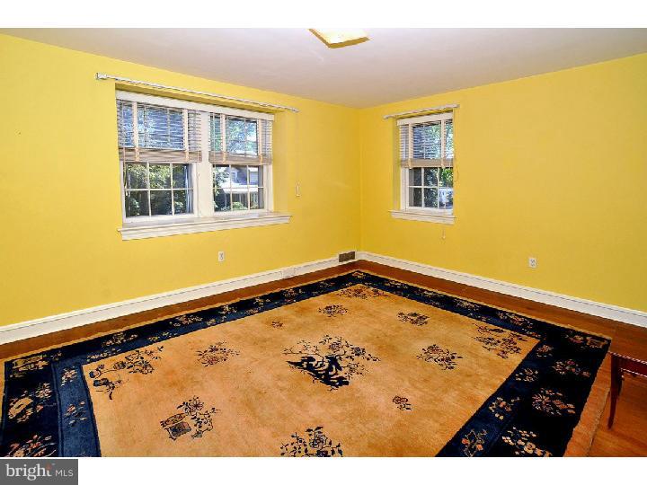 342 Holmecrest Road Jenkintown, PA 19046 - Photo 15 of 23 Bedroom 3