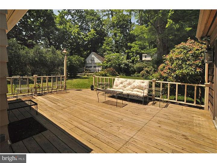 342 Holmecrest Road Jenkintown, PA 19046 - Photo 21 of 23 Deck