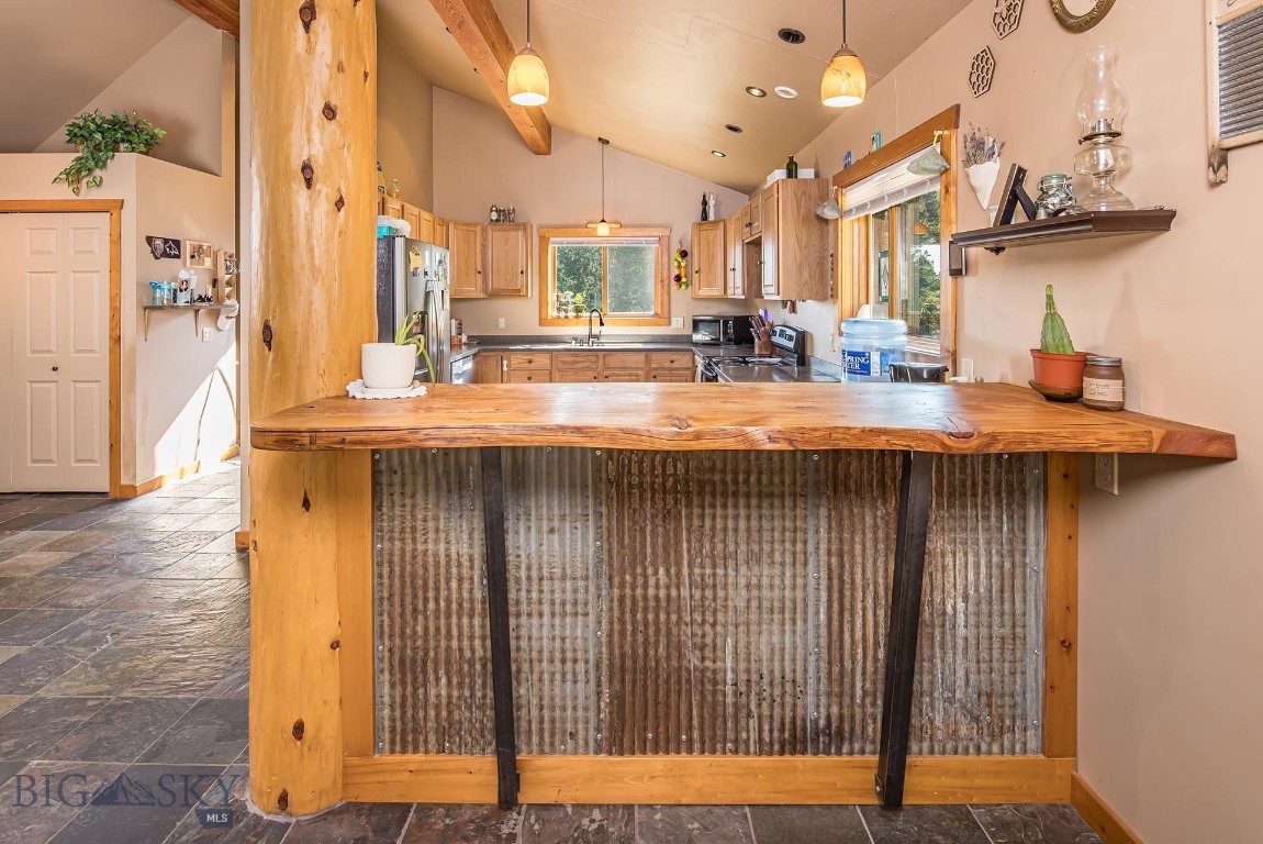 94 Elk Ridge Road Livingston, MT 59047 - Photo 71 of 84 Guest Apartment
