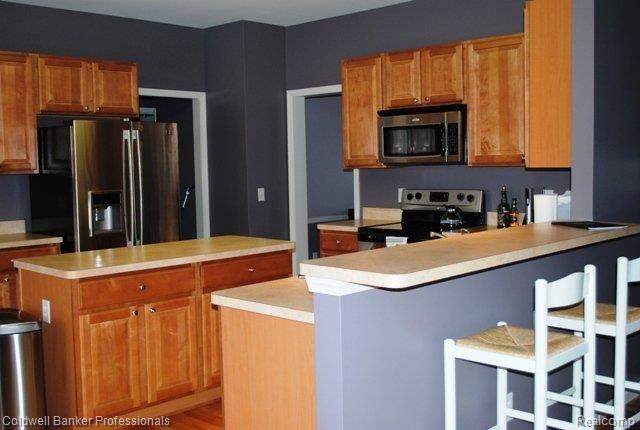 1855 Chateau Road Canton, MI 48188 - Photo 7 of 19 Kitchen 1