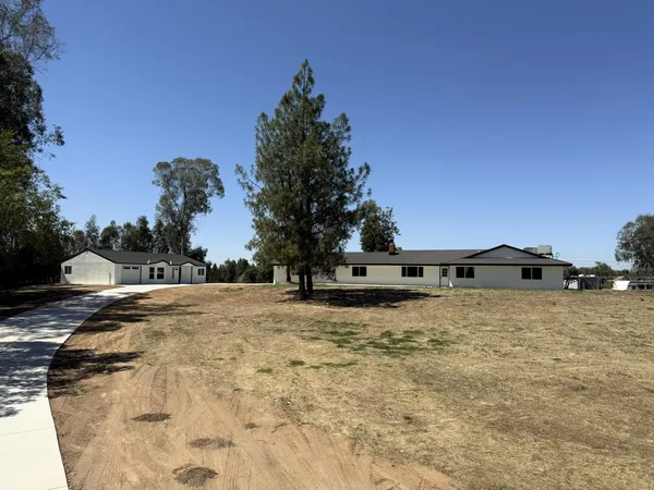 $949,000 | 36610 Kenneth Avenue, Madera, CA 93636