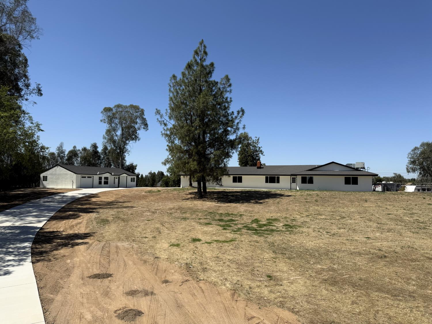 36610 Kenneth Avenue Madera, CA 93636 - Photo 1 of 38