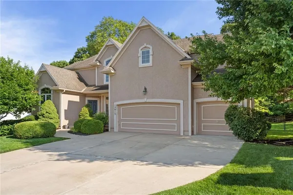 $619,000 | 15015 West 74th Street, Shawnee, KS 66216