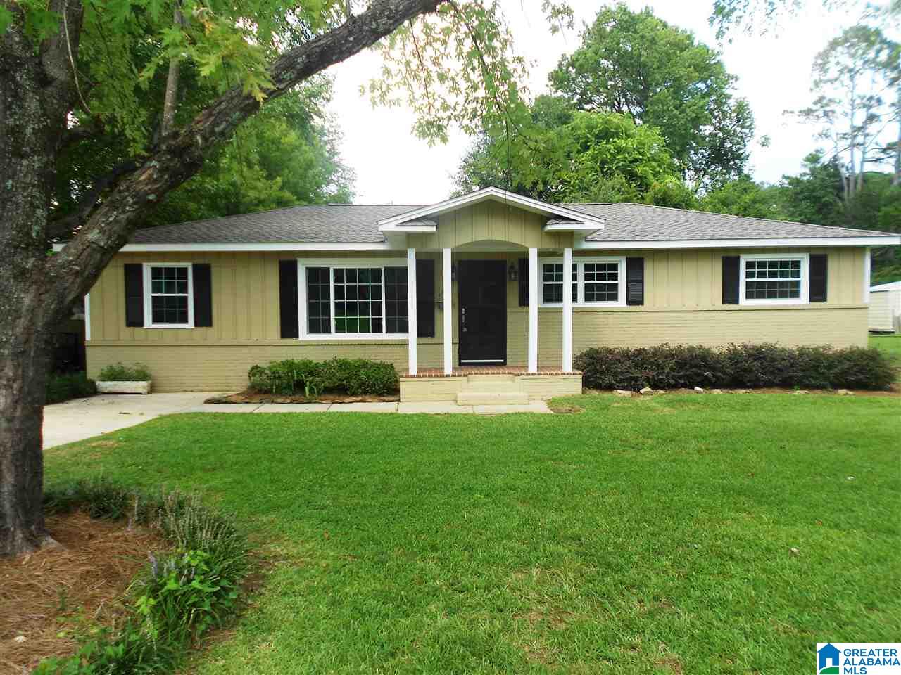 3220 Ridgely Court Birmingham, AL 35243 - Photo 1 of 47