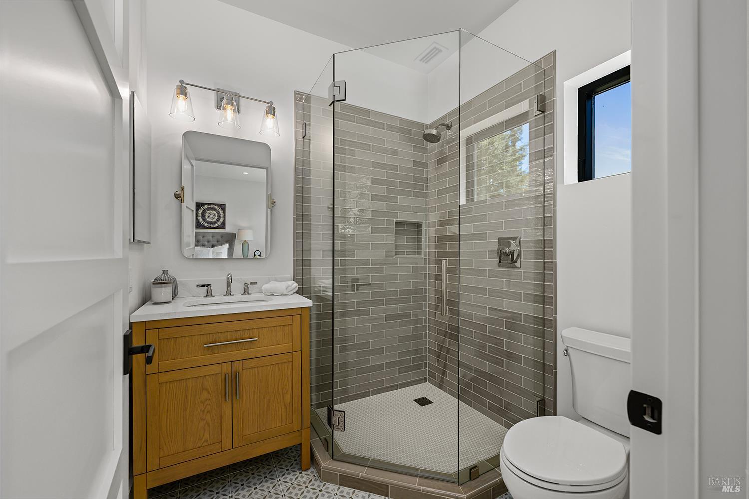 573 Wagnon Road Sebastopol, CA 95472 - Photo 37 of 53