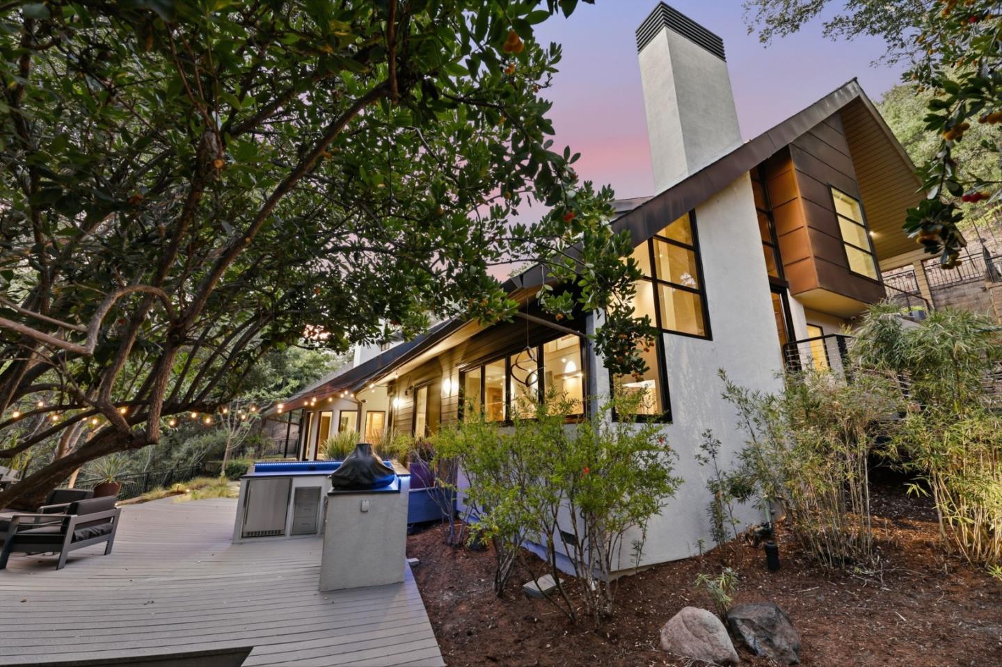 217 Mistletoe Road Los Gatos, CA 95032 - Photo 108 of 126 Gallery Image 108