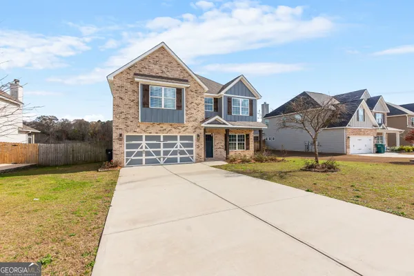 $349,900 | 203 Amberley Court, Kathleen, GA 31047