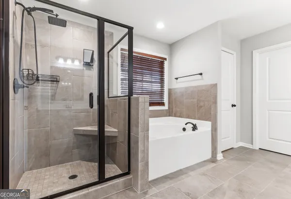 $349,900 | 203 Amberley Court, Kathleen, GA 31047