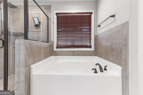 $349,900 | 203 Amberley Court, Kathleen, GA 31047