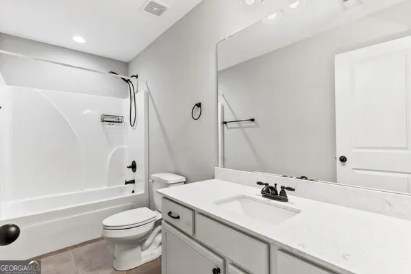 $349,900 | 203 Amberley Court, Kathleen, GA 31047