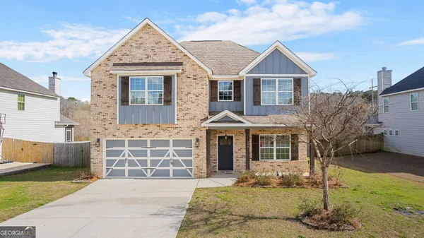 $349,900 | 203 Amberley Court, Kathleen, GA 31047