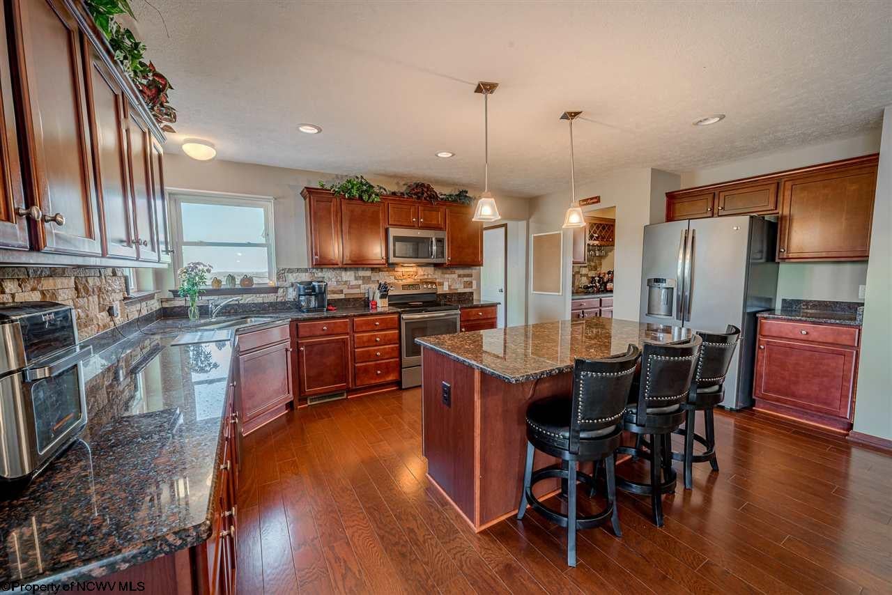 375 Sunrise Ridge Drive Reedsville, WV 26547 - Photo 9 of 30 Gallery Image 9