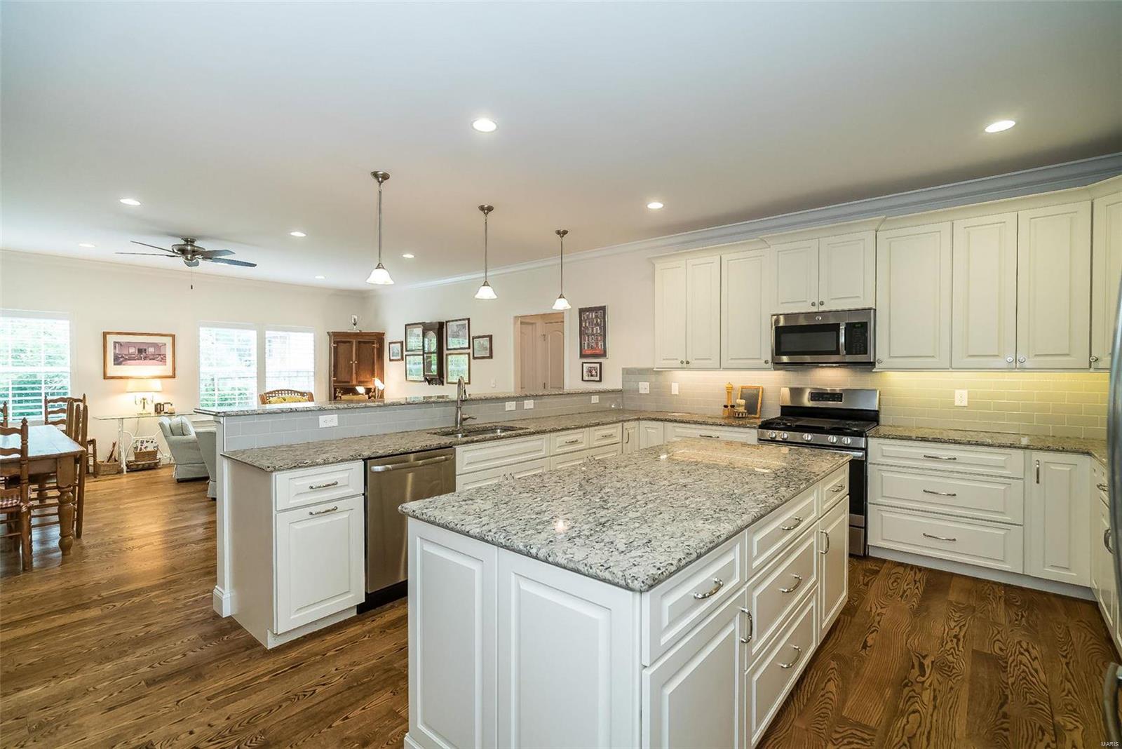 737 Dougherty Ferry Road St. Louis, MO 63122 - Photo 22 of 48