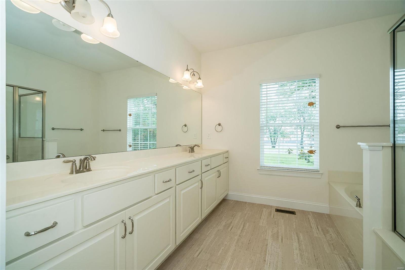 737 Dougherty Ferry Road St. Louis, MO 63122 - Photo 32 of 48