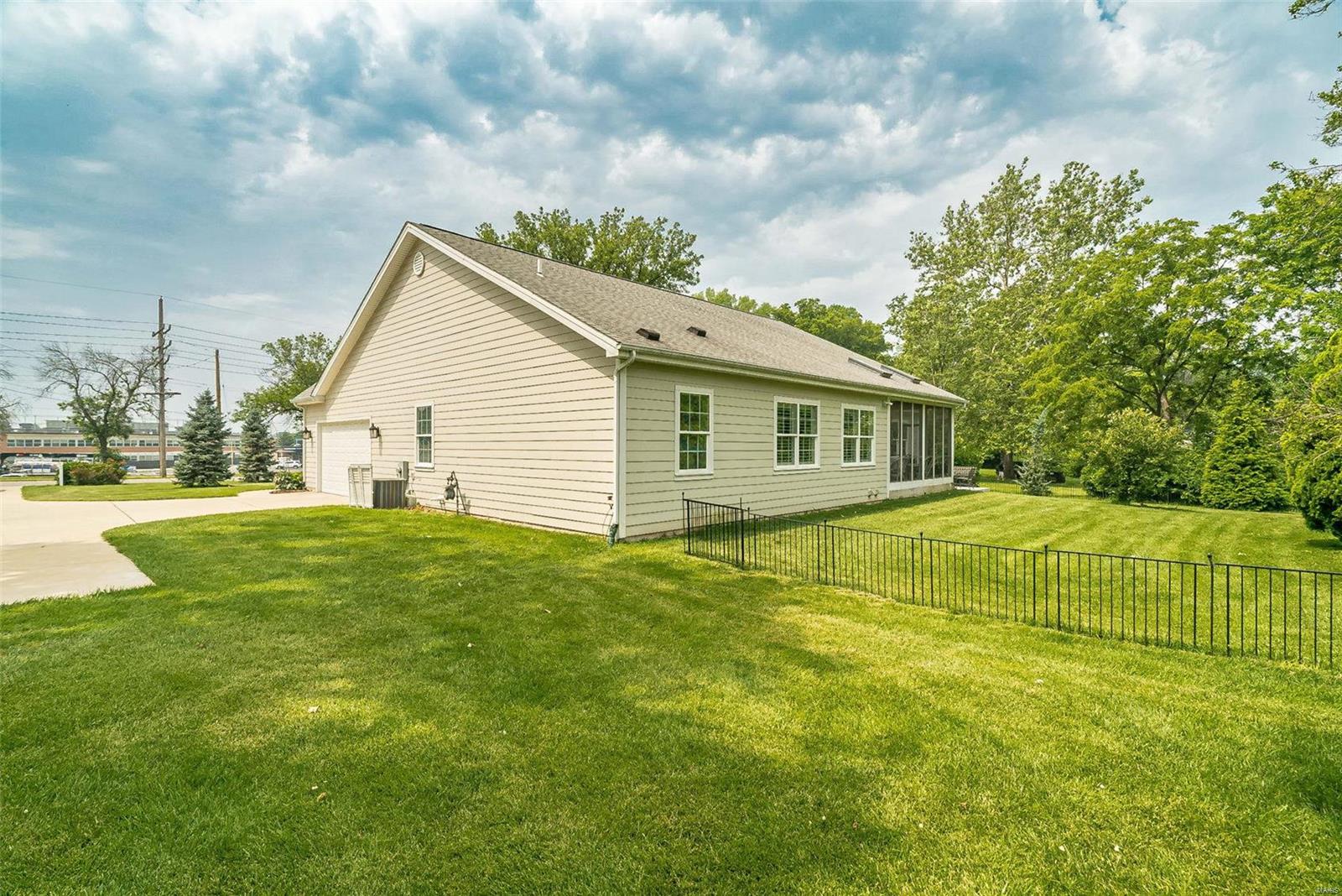 737 Dougherty Ferry Road St. Louis, MO 63122 - Photo 44 of 48