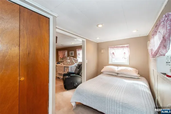 $530,000 | 108 Walnut Street, Bloomfield, NJ 07003