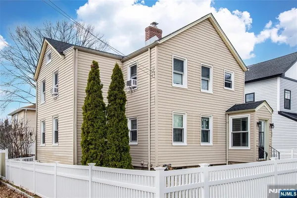 $530,000 | 108 Walnut Street, Bloomfield, NJ 07003