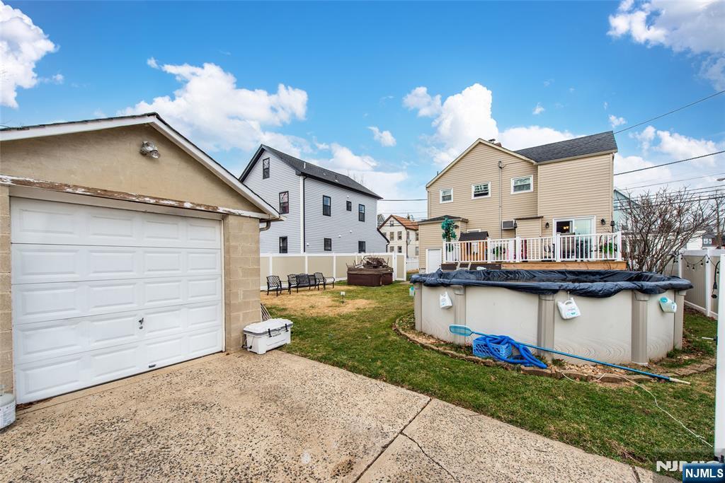 108 Walnut Street Bloomfield, NJ 07003 - Photo 28 of 32