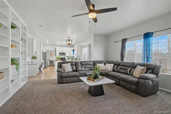 $699,900 | 5550 City Vista Drive, Colorado Springs, CO 80917