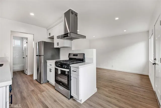 $2,300 | 2034 Charle Street, Unit E, Costa Mesa, CA 92627