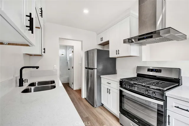 $2,300 | 2034 Charle Street, Unit E, Costa Mesa, CA 92627