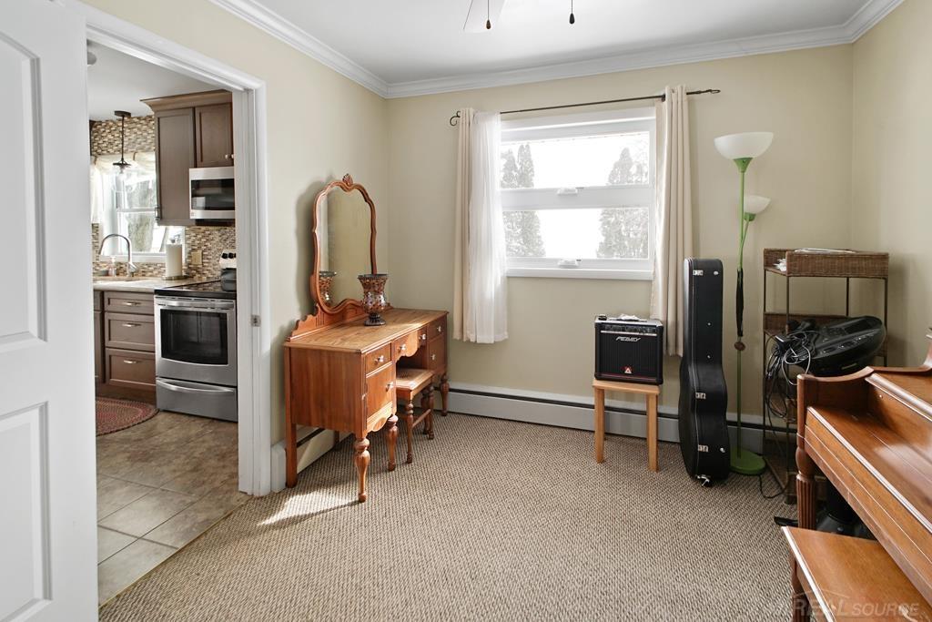 6075 Lynd Road Marlette, MI 48453 - Photo 7 of 30 50103203-6.JPG
