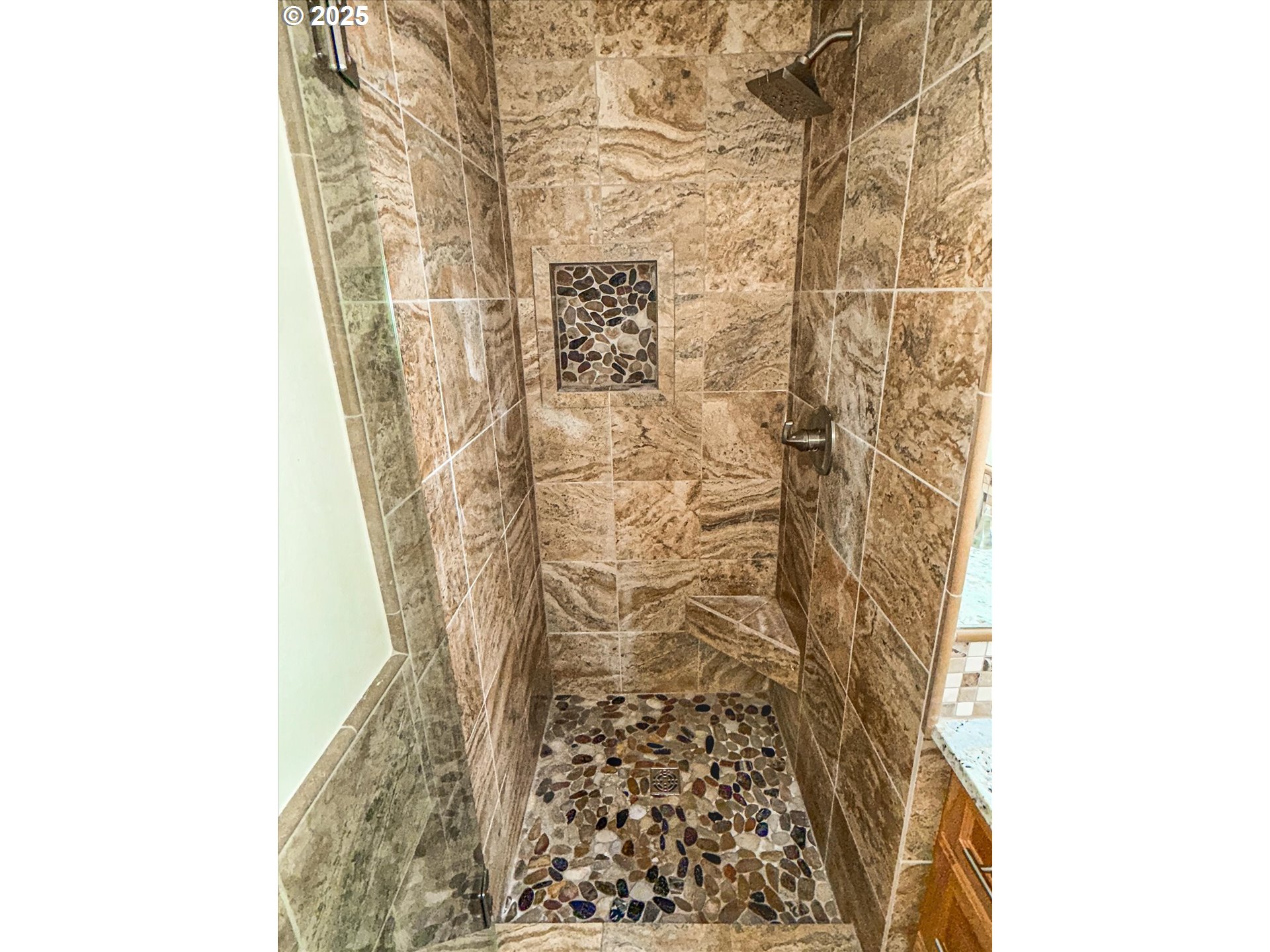 4686 West Powell Boulevard, Unit 241 Gresham, OR 97030 - Photo 22 of 44 a bathroom with a shower curtain