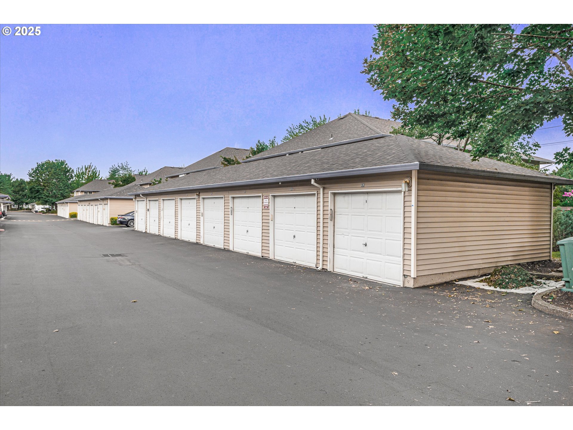 4686 West Powell Boulevard, Unit 241 Gresham, OR 97030 - Photo 27 of 44 a view of a house with a street