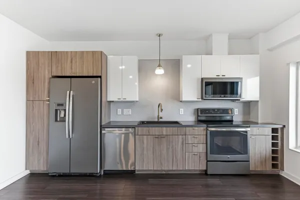 $300,000 | 4361 South Congress Avenue, Unit 309, Austin, TX 78745
