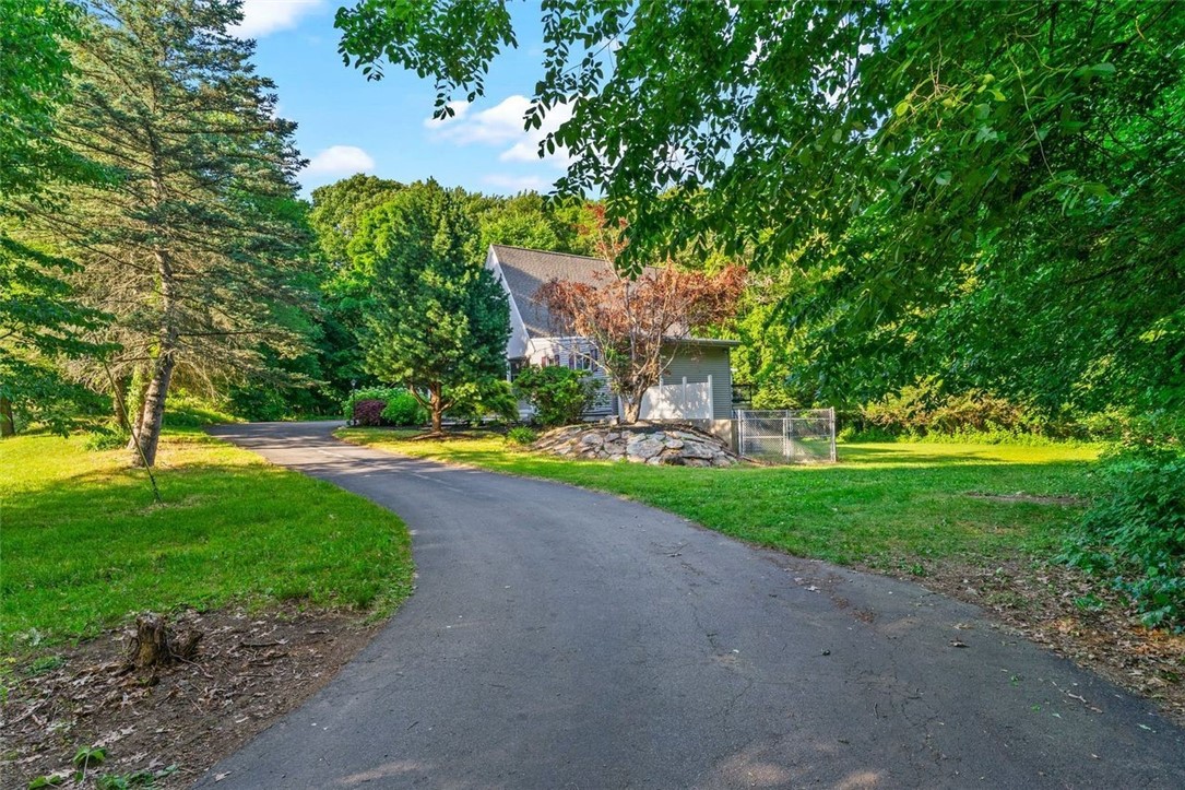 24 Tally Ho Road Cumberland, RI 02864 - Photo 3 of 50