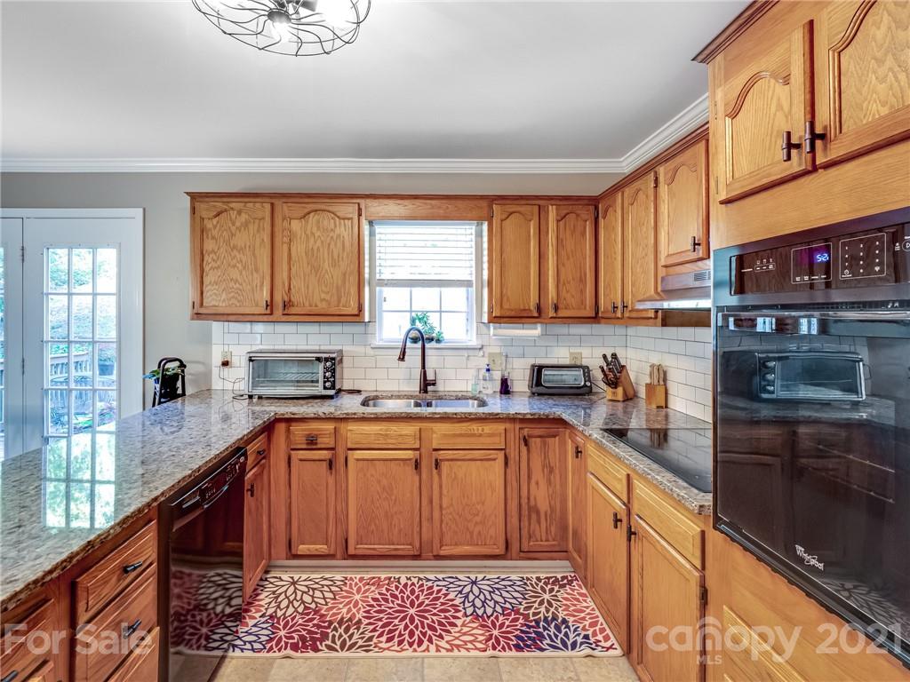 1396 Mistletoe Ridge Place Northwest Concord, NC 28027 - Photo 11 of 26 Gallery Image 11