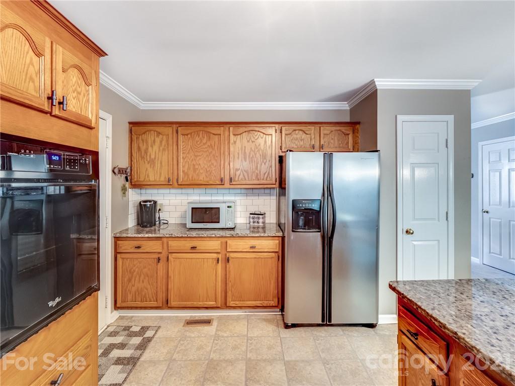 1396 Mistletoe Ridge Place Northwest Concord, NC 28027 - Photo 12 of 26 Gallery Image 12