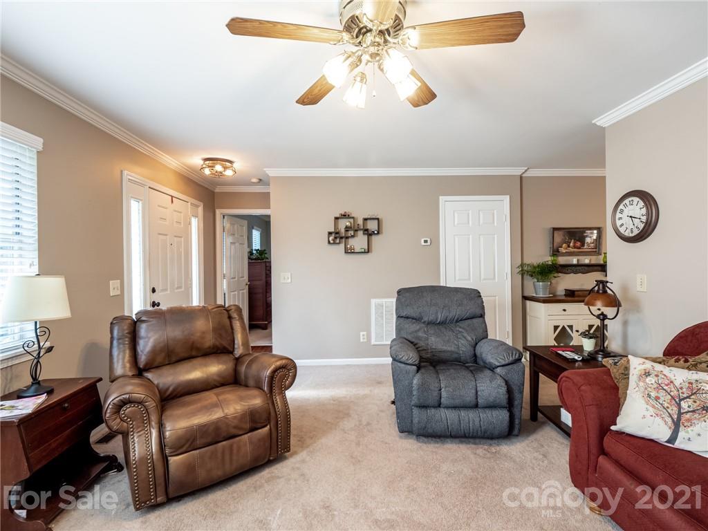 1396 Mistletoe Ridge Place Northwest Concord, NC 28027 - Photo 8 of 26 Gallery Image 8