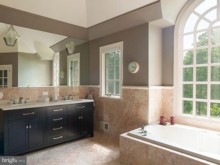 935 Summit Road Penn Valley, PA 19072 - Photo 14 of 25