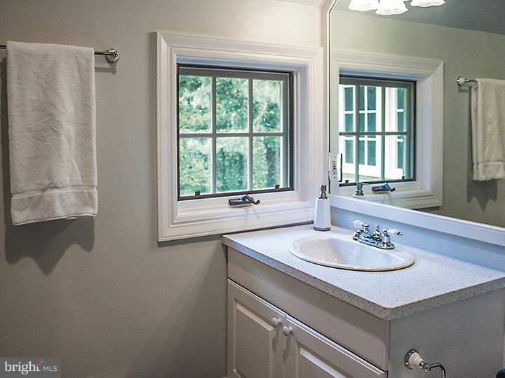 935 Summit Road Penn Valley, PA 19072 - Photo 16 of 25