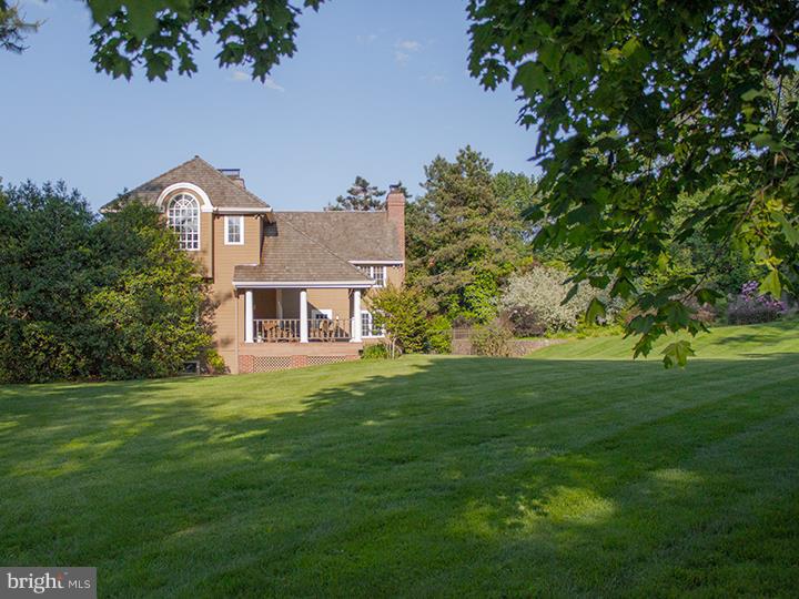 935 Summit Road Penn Valley, PA 19072 - Photo 20 of 25