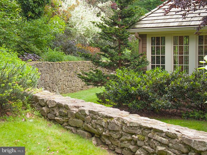 935 Summit Road Penn Valley, PA 19072 - Photo 24 of 25