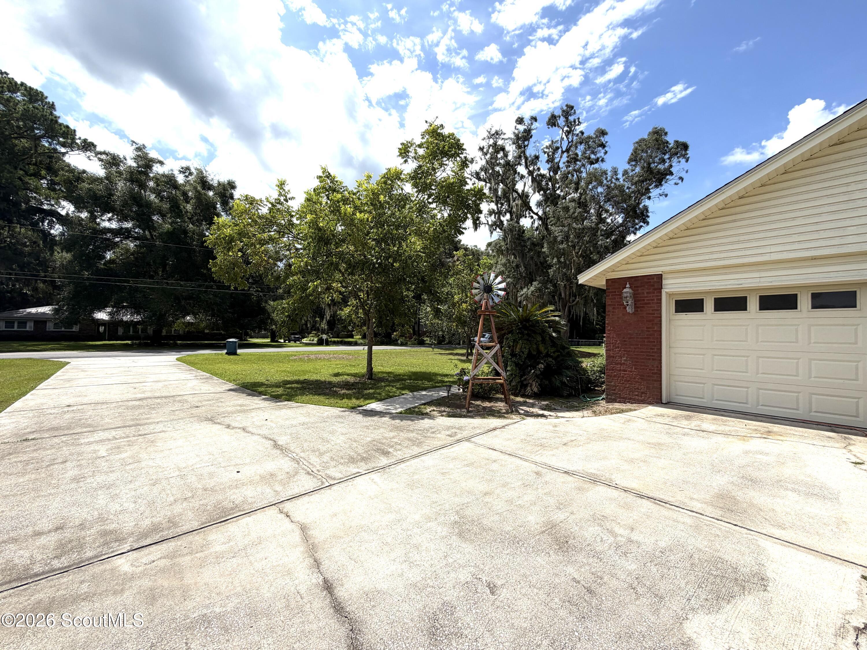 151 Navajo Road Brunswick, GA 31525 - Photo 12 of 65 IMG_2335