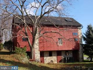 4925 Shimerville Road Emmaus, PA 18049 - Photo 2 of 3 Gallery Image 2