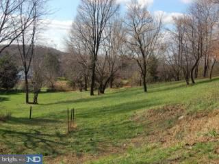 4925 Shimerville Road Emmaus, PA 18049 - Photo 3 of 3 Gallery Image 3