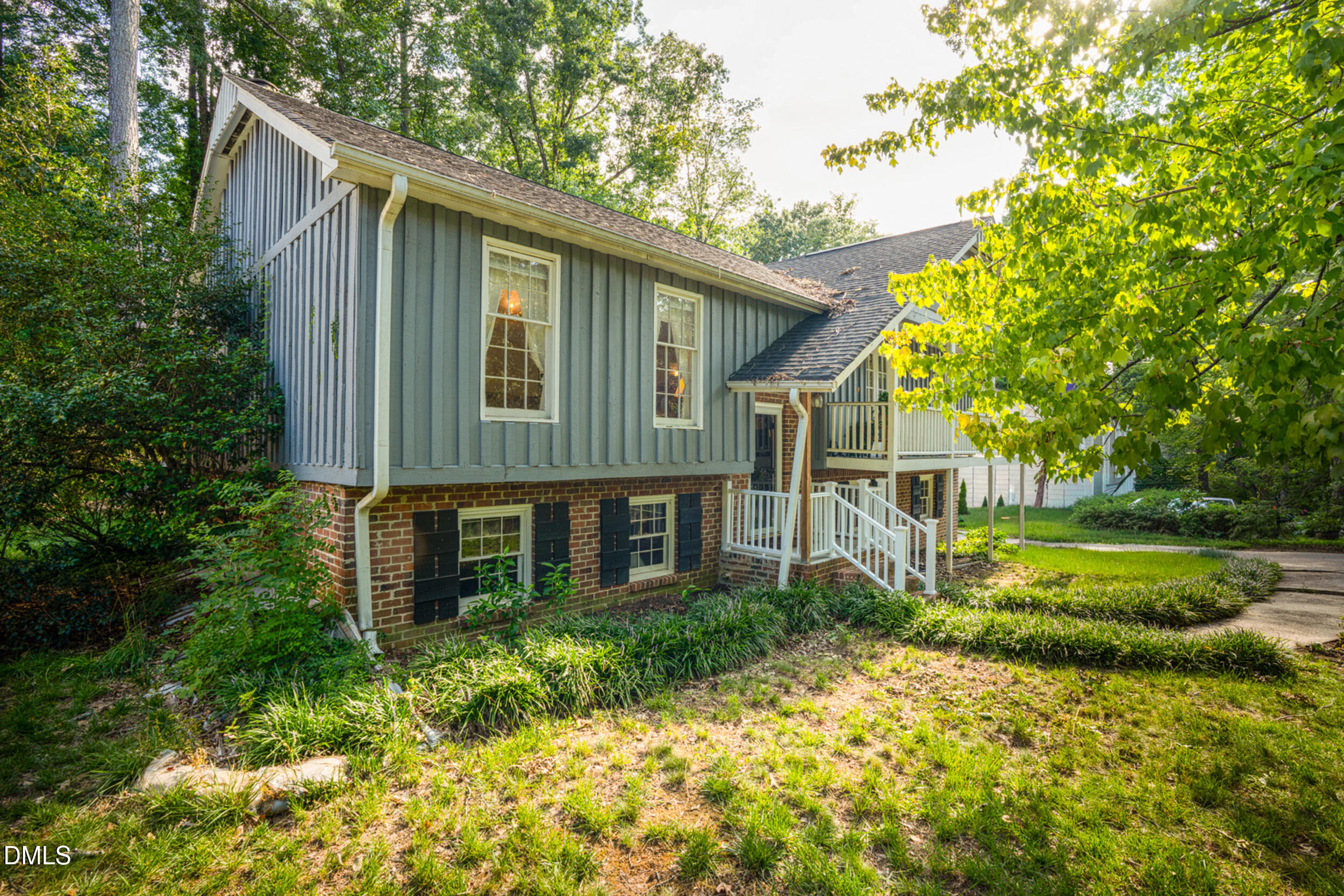 1008 East Millbrook Road Raleigh, NC 27609 - Photo 27 of 28 27_Side_Exterior