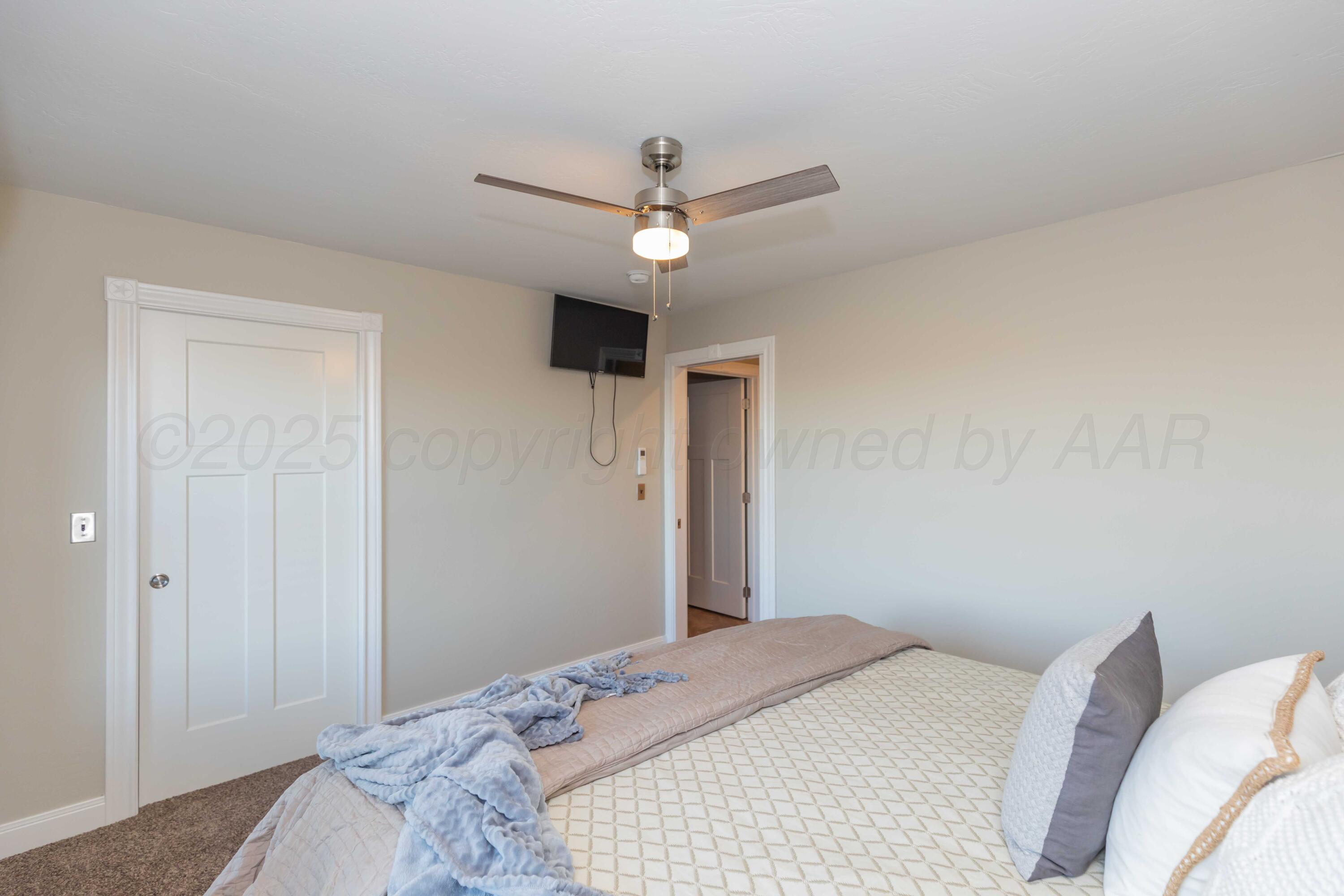 8801 Sharman Loop Amarillo, TX 79124 - Photo 23 of 60 BEDROOM 2 VIEW 4