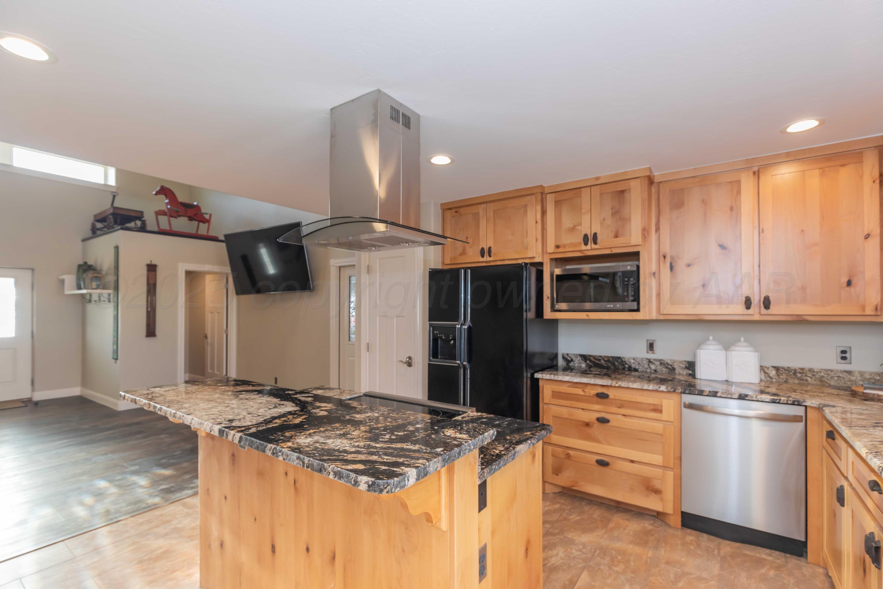 8801 Sharman Loop Amarillo, TX 79124 - Photo 10 of 60 KITCHEN VIEW 2