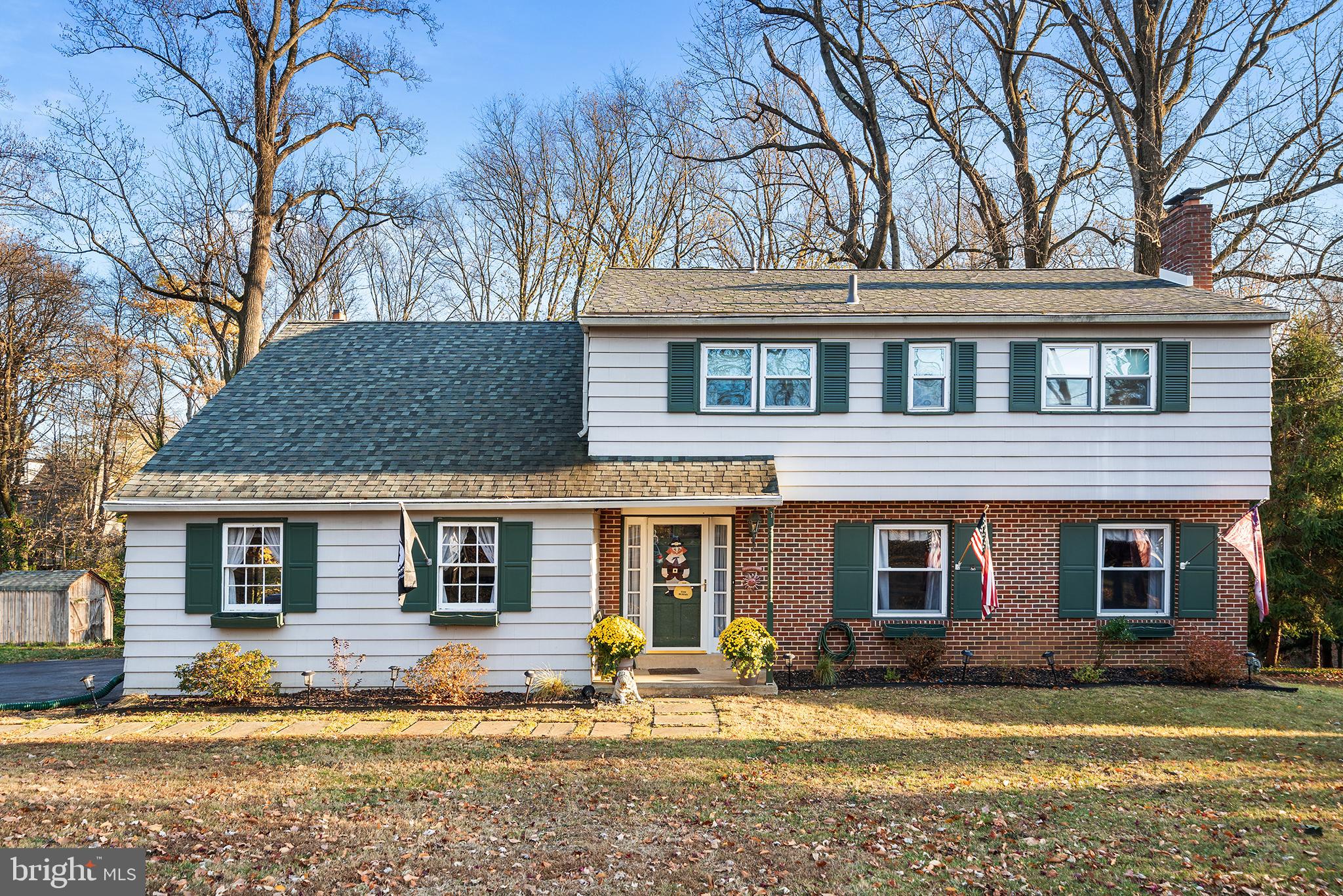 4 Waterford Way Wallingford, PA 19086 - Photo 1 of 43 Gallery Image 1
