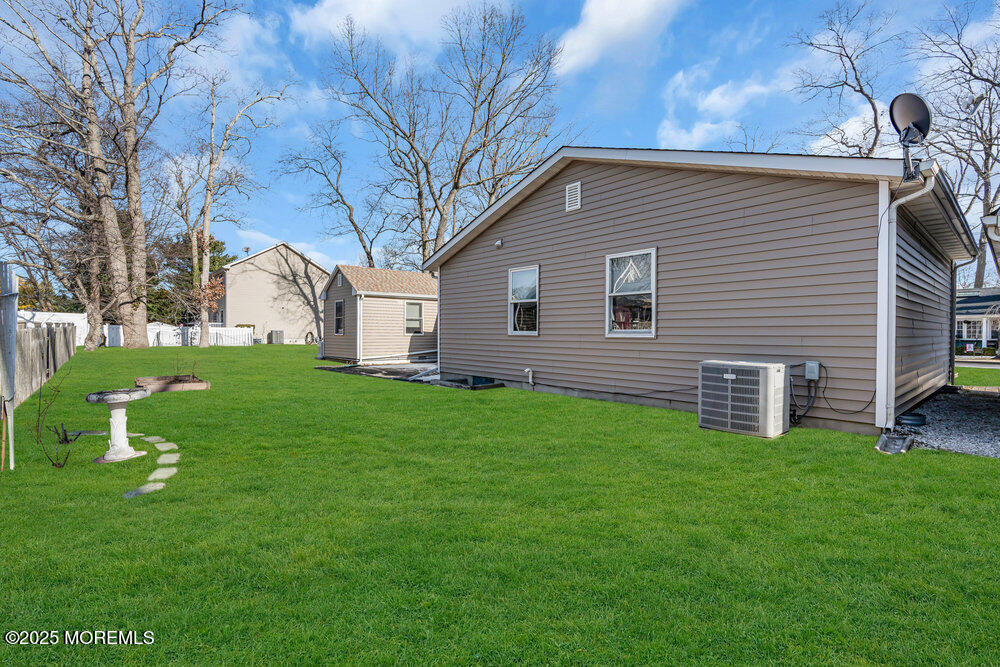2137 Locust Road Sea Girt, NJ 08750 - Photo 20 of 22 022_dsc07553-1_875