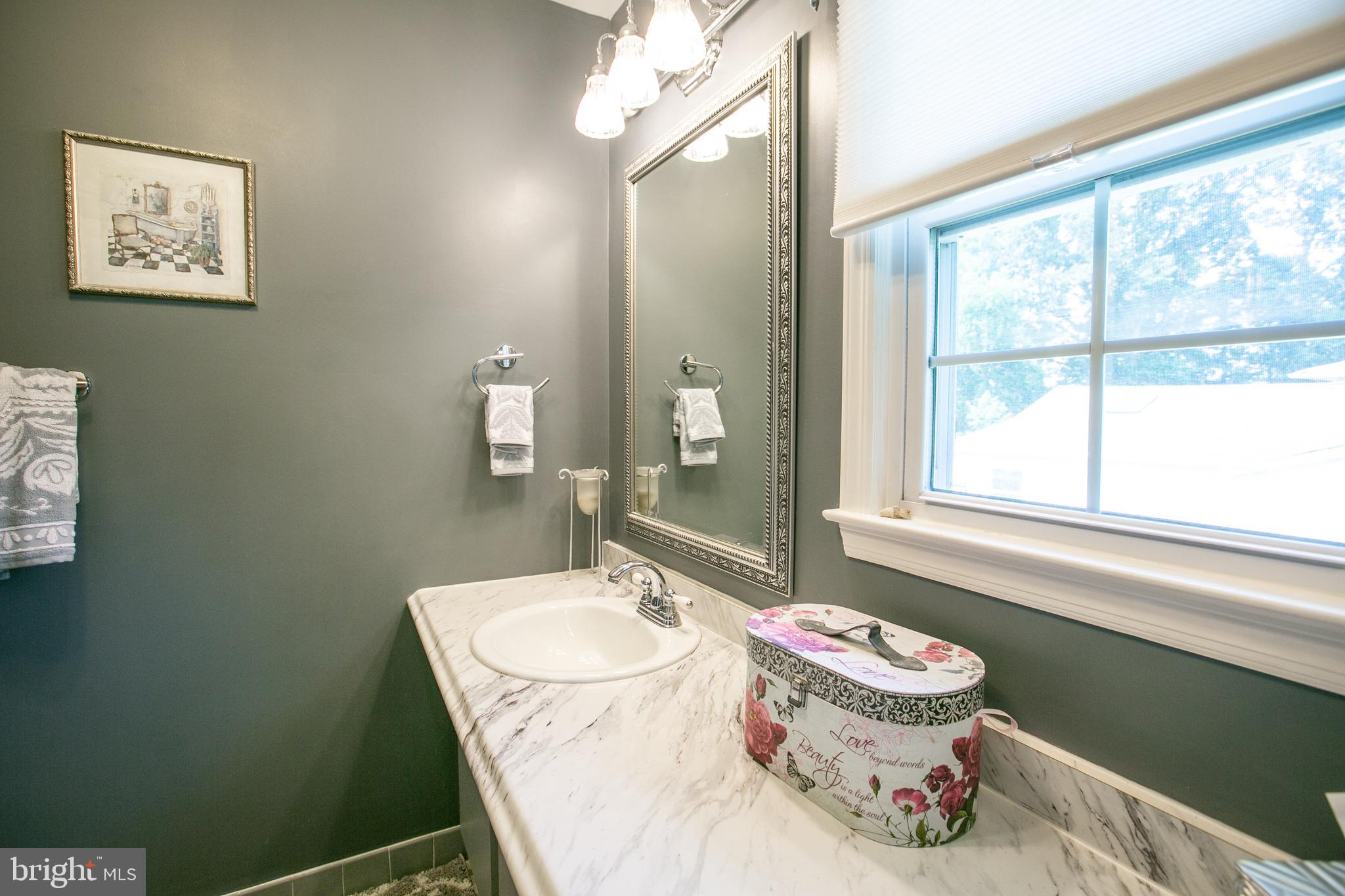 98 Peter Rafferty Drive Hamilton, NJ 08690 - Photo 24 of 33