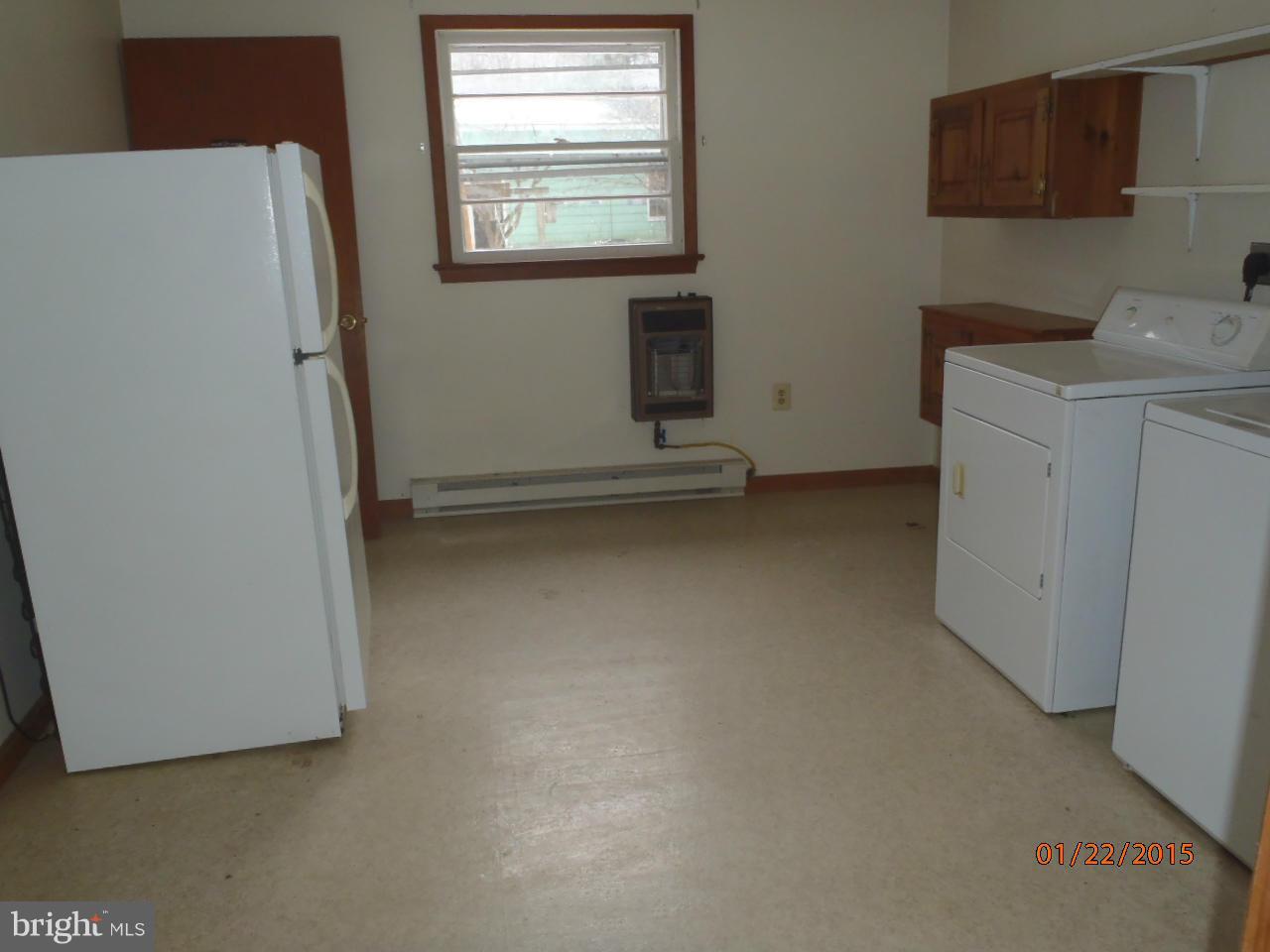 11298 Russell Road Purcellville, VA 20132 - Photo 8 of 16 Interior (General)