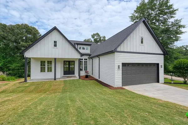 $659,777 | 729 Wilson Ferry Road, Moore, SC 29369